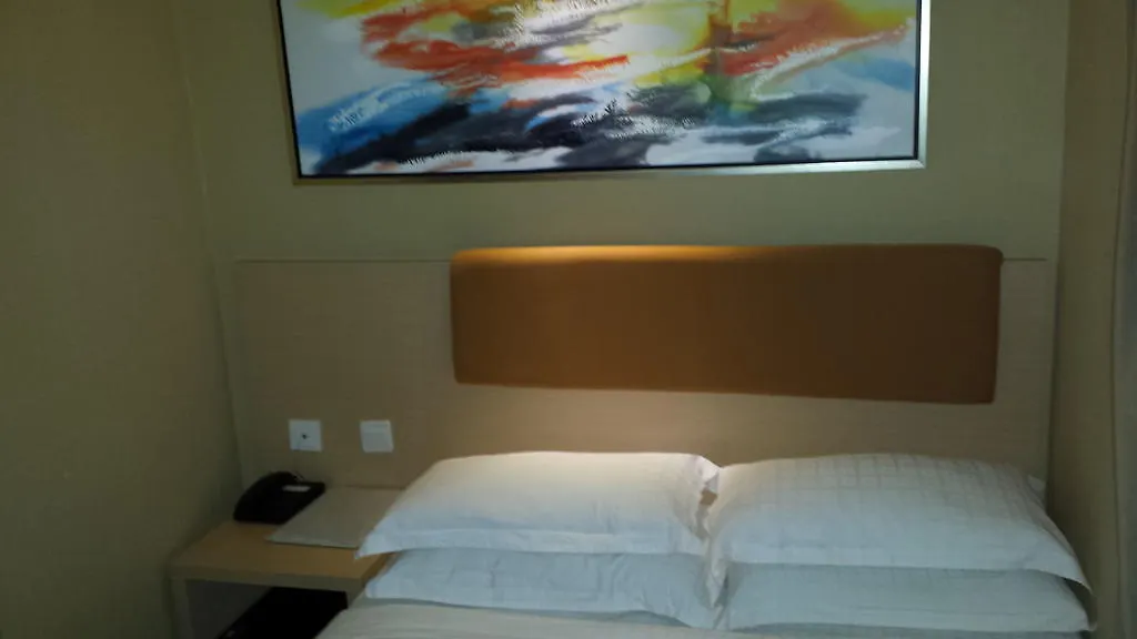 Aira Hotel Kuala Lumpur 2*,  Malaysia