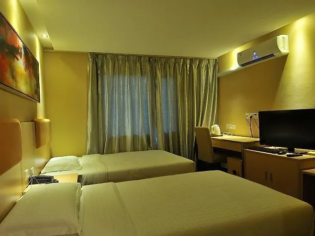 Aira Hotel Kuala Lumpur 2*,
